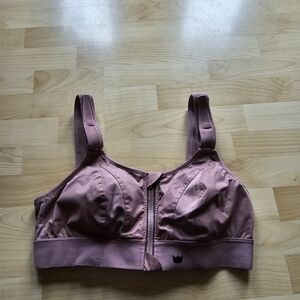 Shefit Ultimate Sports Bra in Rose Taupe size 1Luxe